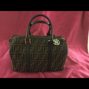 Autentic fendi purse